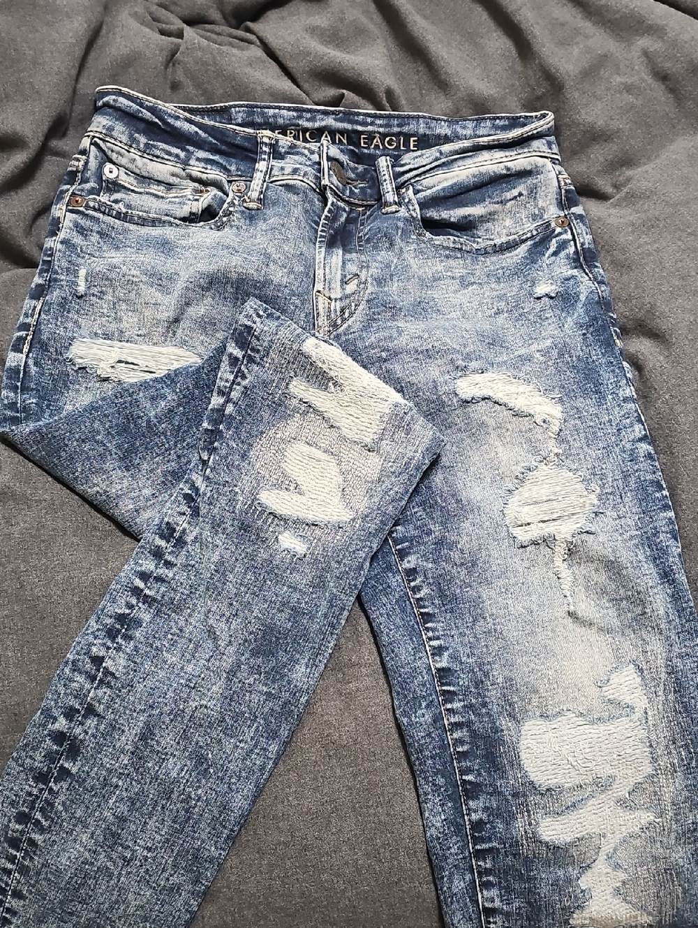 American Eagle Outfitters Women's Skinny Ripped Blue Jeans